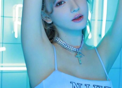 ​三个女人散步短句选录86句