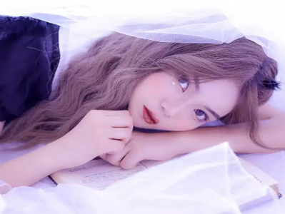 关于描写偶像的作文800字（精选35篇）